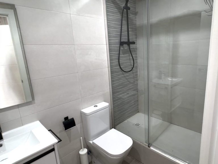 Baño Habitación 1